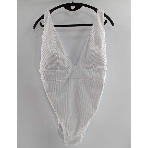 Andie Swim White Ribbed One Piece Swimsuit Sardinia - Picture 3 of 10